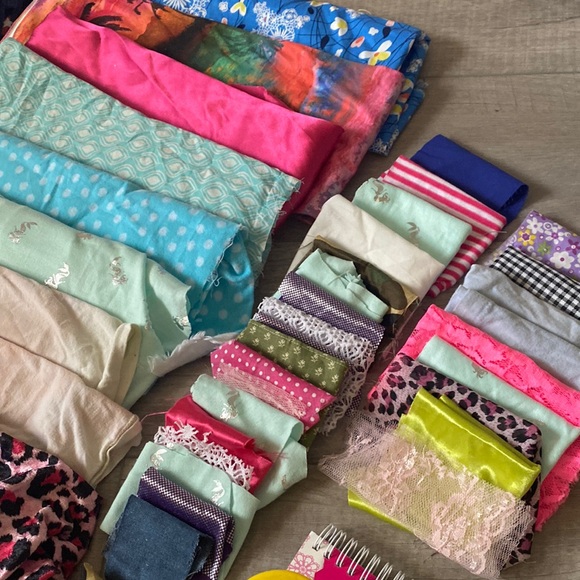 Sewing Fabric + Fashion Designer Kit - Picture 2 of 8